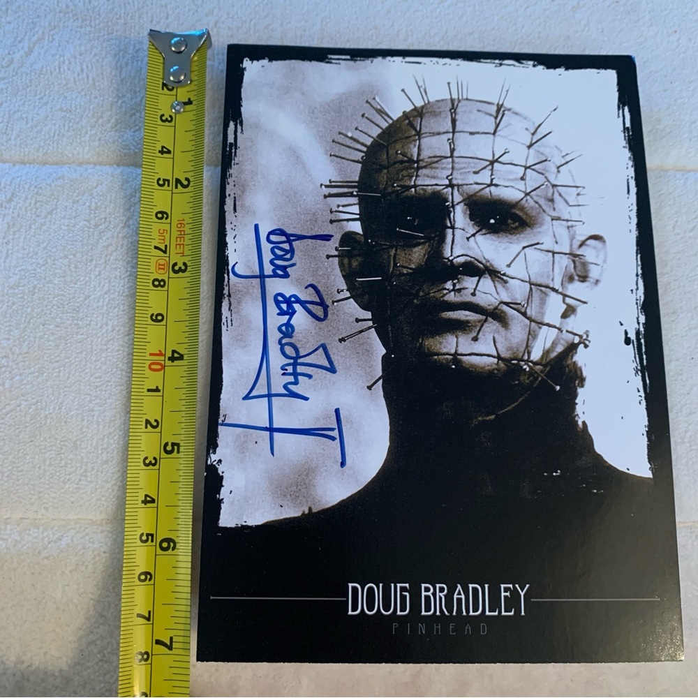 Signed pinhead memorabelia Hellraiser Doug Bradley pop culture